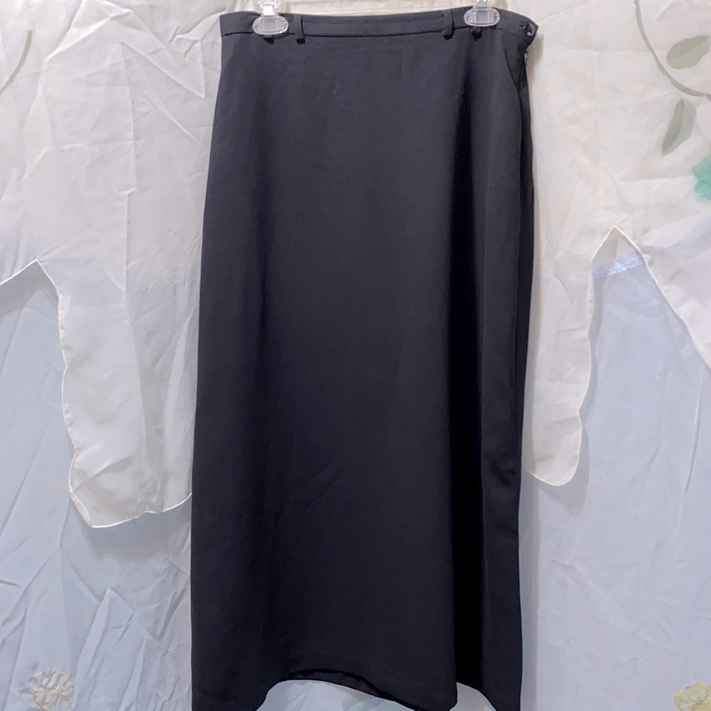 REQUIREMENTS BLK POLYESTER PENCIL MAXI SKIRT SZ 12